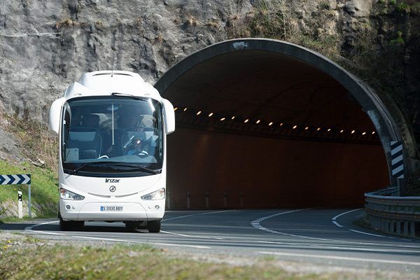 autobuses madrid alquiler